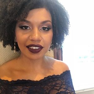 Meet your Posher, Natalia